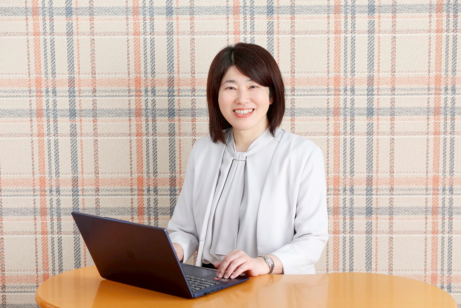 新田 真由美